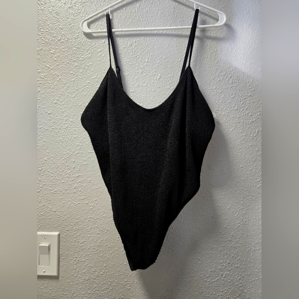 NWOT-Good American Always Fits One piece Swimsuit